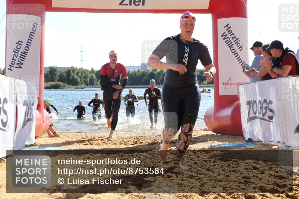 07.09.2025 - 19. Norderstedt Triathlon Luisa Fischer http://msf.ph/oto/8753584 07.09.2025 15:37:57 Schwimmen 1046, 1049, 1060, 1078, 1084, 1097, 1108, 1572, 1604, 1626, 1629 meine-sportfotos.de
