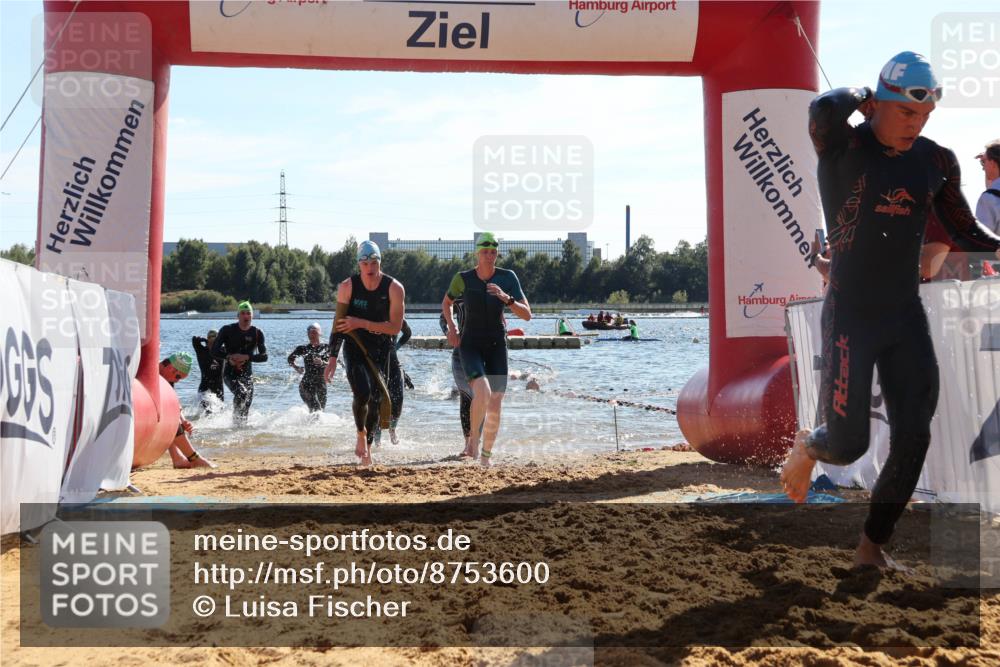 07.09.2025 - 19. Norderstedt Triathlon Luisa Fischer http://msf.ph/oto/8753600 07.09.2025 15:38:00 Schwimmen 1046, 1049, 1060, 1078, 1084, 1086, 1097, 1108, 1572, 1590, 1594, 1626, 1629 meine-sportfotos.de