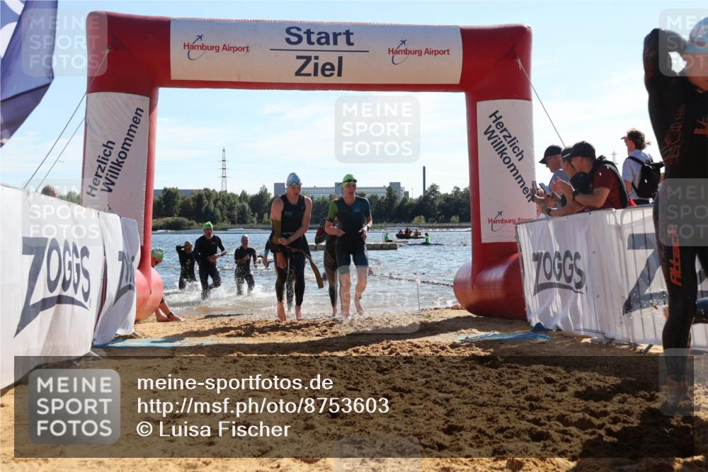 07.09.2025 - 19. Norderstedt Triathlon Luisa Fischer http://msf.ph/oto/8753603 07.09.2025 15:38:00 Schwimmen 1046, 1049, 1060, 1078, 1084, 1086, 1097, 1108, 1572, 1590, 1594, 1626, 1629 meine-sportfotos.de