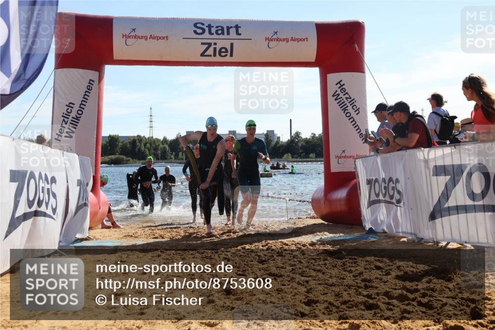 07.09.2025 - 19. Norderstedt Triathlon Luisa Fischer http://msf.ph/oto/8753608 07.09.2025 15:38:00 Schwimmen 1046, 1049, 1060, 1078, 1084, 1086, 1097, 1108, 1572, 1590, 1594, 1626, 1629 meine-sportfotos.de