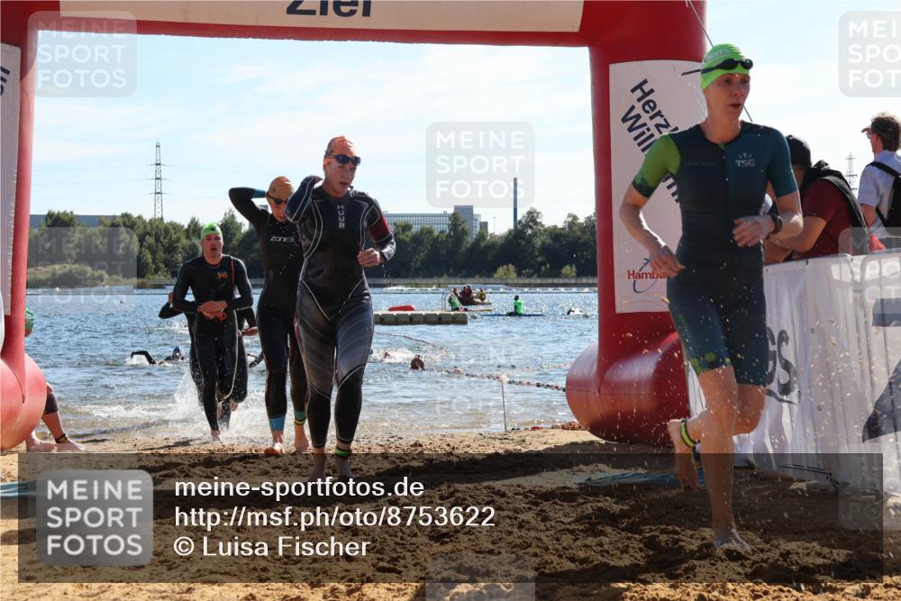 07.09.2025 - 19. Norderstedt Triathlon Luisa Fischer http://msf.ph/oto/8753622 07.09.2025 15:38:02 Schwimmen 1046, 1049, 1060, 1078, 1084, 1086, 1108, 1572, 1590, 1594, 1626, 1629 meine-sportfotos.de