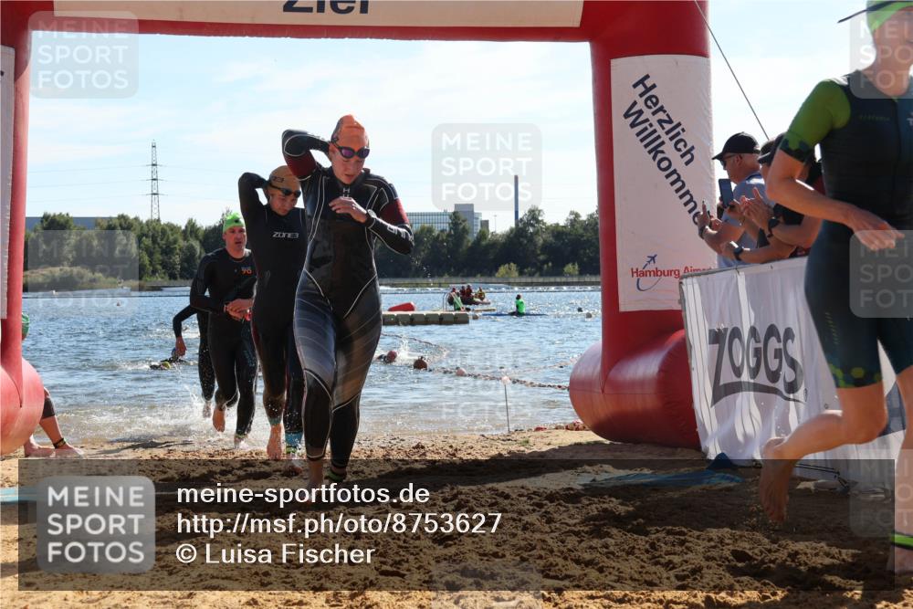 07.09.2025 - 19. Norderstedt Triathlon Luisa Fischer http://msf.ph/oto/8753627 07.09.2025 15:38:02 Schwimmen 1046, 1049, 1060, 1078, 1084, 1086, 1108, 1572, 1590, 1594, 1626, 1629 meine-sportfotos.de