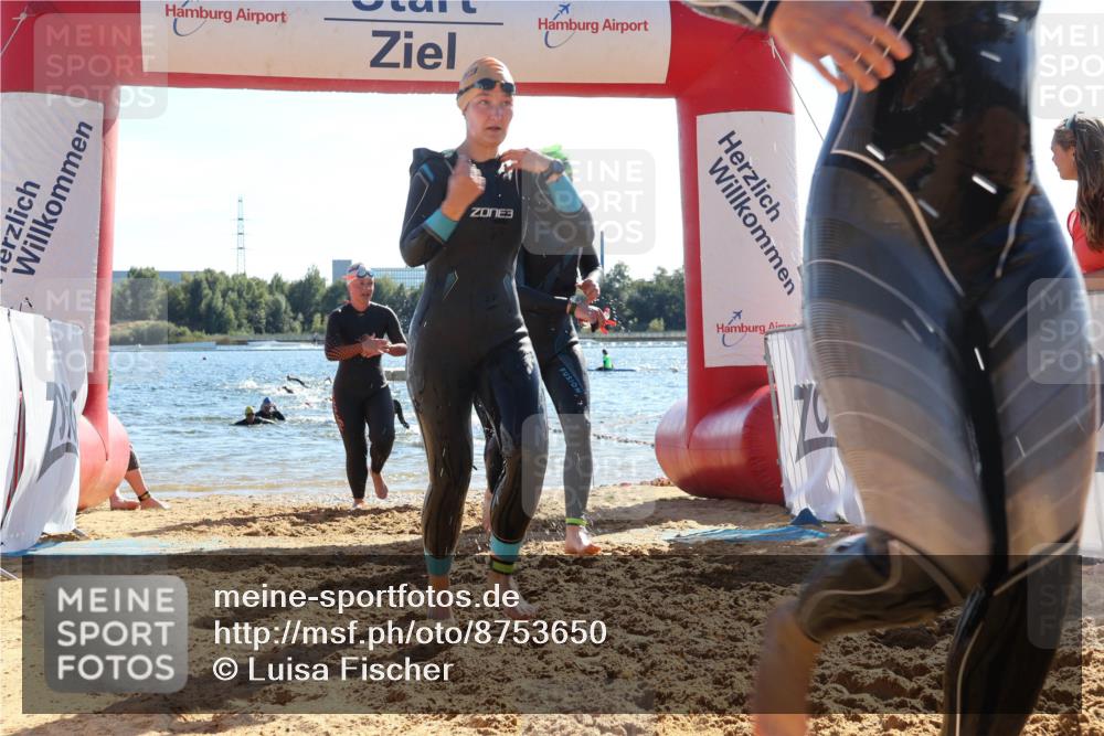 07.09.2025 - 19. Norderstedt Triathlon Luisa Fischer http://msf.ph/oto/8753650 07.09.2025 15:38:04 Schwimmen 1046, 1049, 1060, 1078, 1084, 1086, 1108, 1572, 1590, 1594, 1626, 1629 meine-sportfotos.de