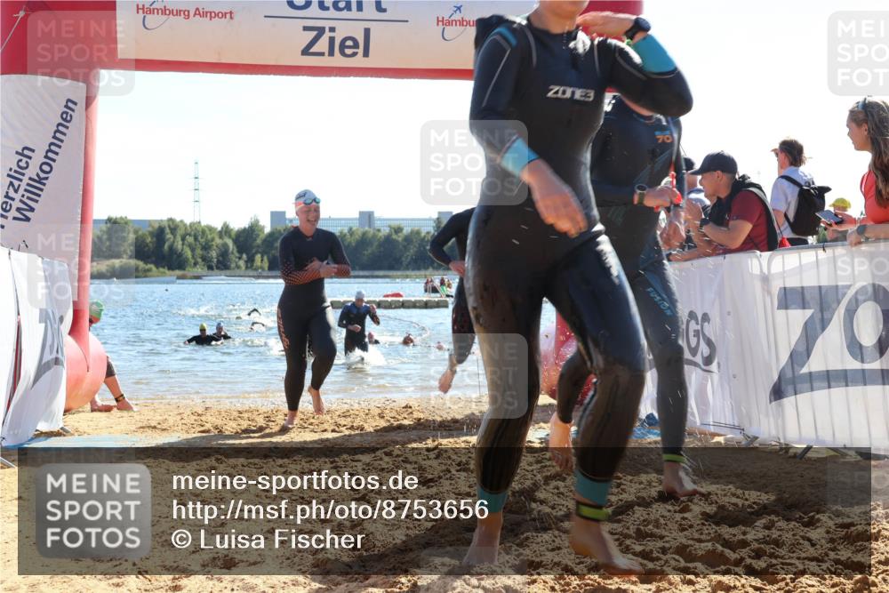07.09.2025 - 19. Norderstedt Triathlon Luisa Fischer http://msf.ph/oto/8753656 07.09.2025 15:38:05 Schwimmen 1046, 1049, 1060, 1078, 1084, 1086, 1108, 1572, 1590, 1594, 1595, 1626, 1629 meine-sportfotos.de