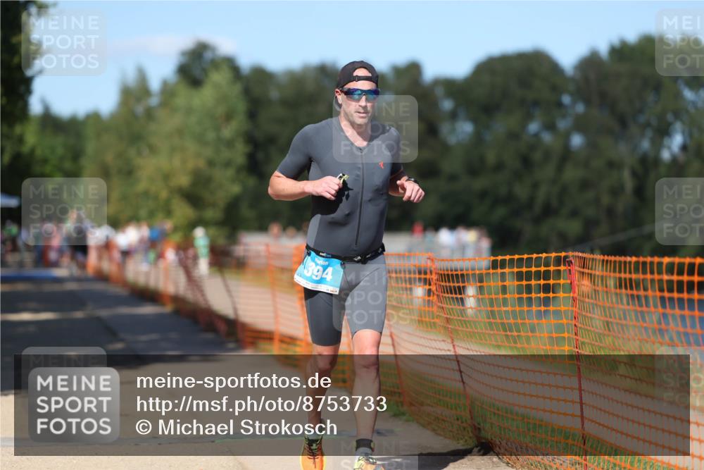 07.09.2025 - 19. Norderstedt Triathlon Michael Strokosch http://msf.ph/oto/8753733 07.09.2025 14:51:55 Laufen 394, 958 meine-sportfotos.de