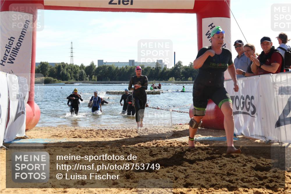 07.09.2025 - 19. Norderstedt Triathlon Luisa Fischer http://msf.ph/oto/8753749 07.09.2025 15:38:14 Schwimmen 1049, 1078, 1083, 1084, 1086, 1104, 1107, 1590, 1594, 1595, 1624 meine-sportfotos.de