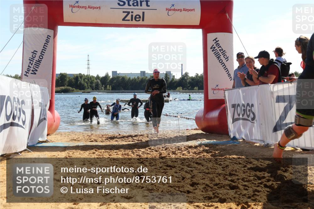 07.09.2025 - 19. Norderstedt Triathlon Luisa Fischer http://msf.ph/oto/8753761 07.09.2025 15:38:14 Schwimmen 1049, 1078, 1083, 1084, 1086, 1104, 1107, 1590, 1594, 1595, 1624 meine-sportfotos.de