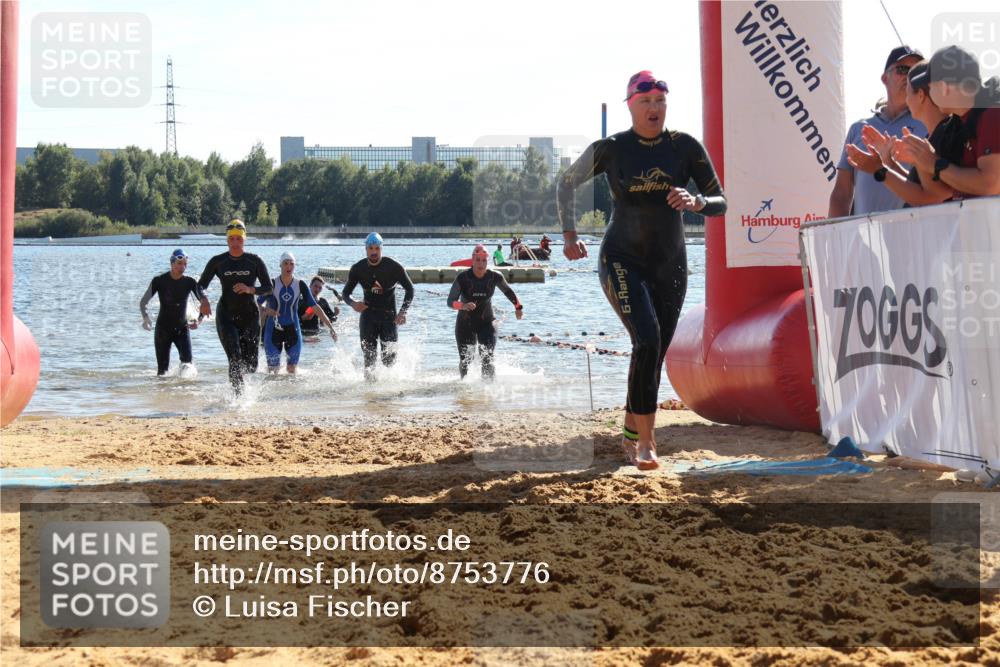 07.09.2025 - 19. Norderstedt Triathlon Luisa Fischer http://msf.ph/oto/8753776 07.09.2025 15:38:16 Schwimmen 1083, 1086, 1093, 1104, 1107, 1590, 1594, 1595, 1624 meine-sportfotos.de
