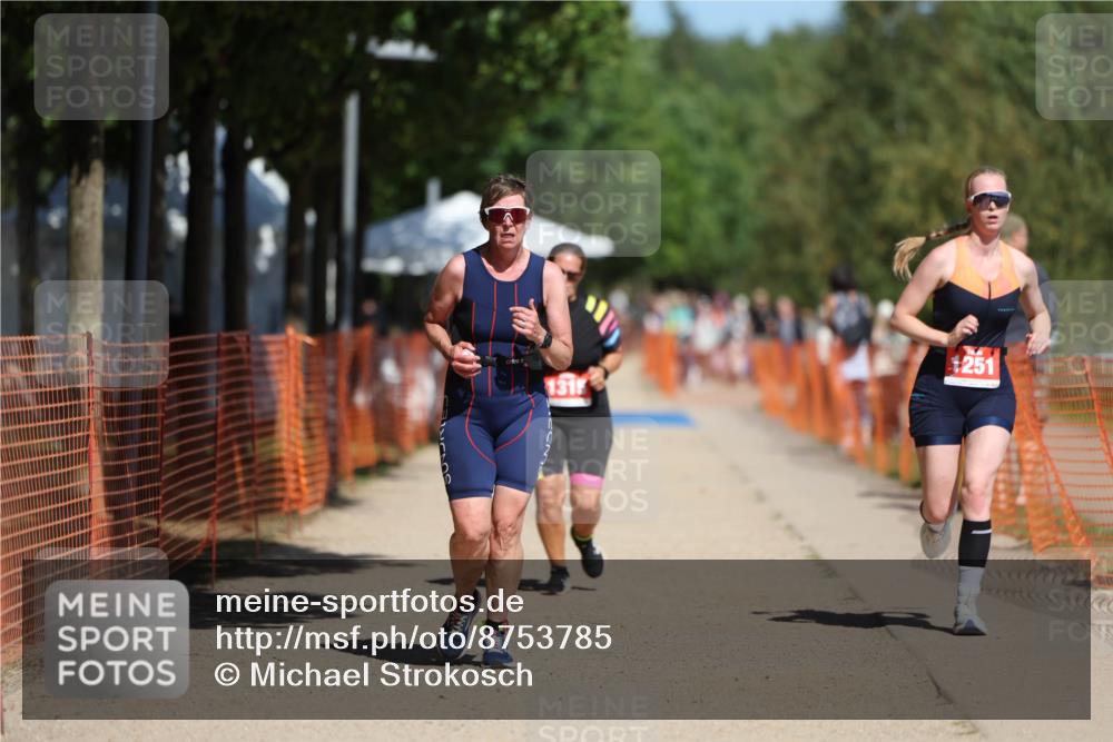 07.09.2025 - 19. Norderstedt Triathlon Michael Strokosch http://msf.ph/oto/8753785 07.09.2025 12:47:58 Laufen 210, 216, 1251, 1315 meine-sportfotos.de