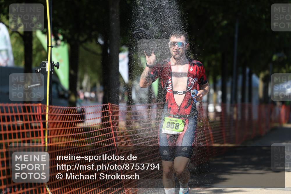 07.09.2025 - 19. Norderstedt Triathlon Michael Strokosch http://msf.ph/oto/8753794 07.09.2025 14:51:58 Laufen 394, 958 meine-sportfotos.de