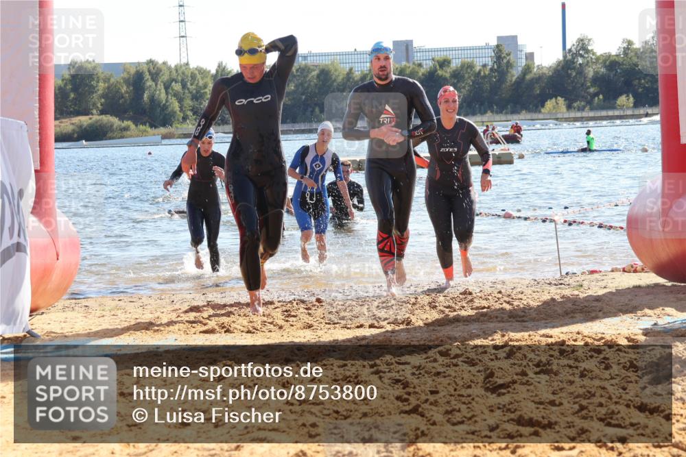 07.09.2025 - 19. Norderstedt Triathlon Luisa Fischer http://msf.ph/oto/8753800 07.09.2025 15:38:18 Schwimmen 1083, 1086, 1093, 1098, 1104, 1107, 1594, 1595, 1624 meine-sportfotos.de