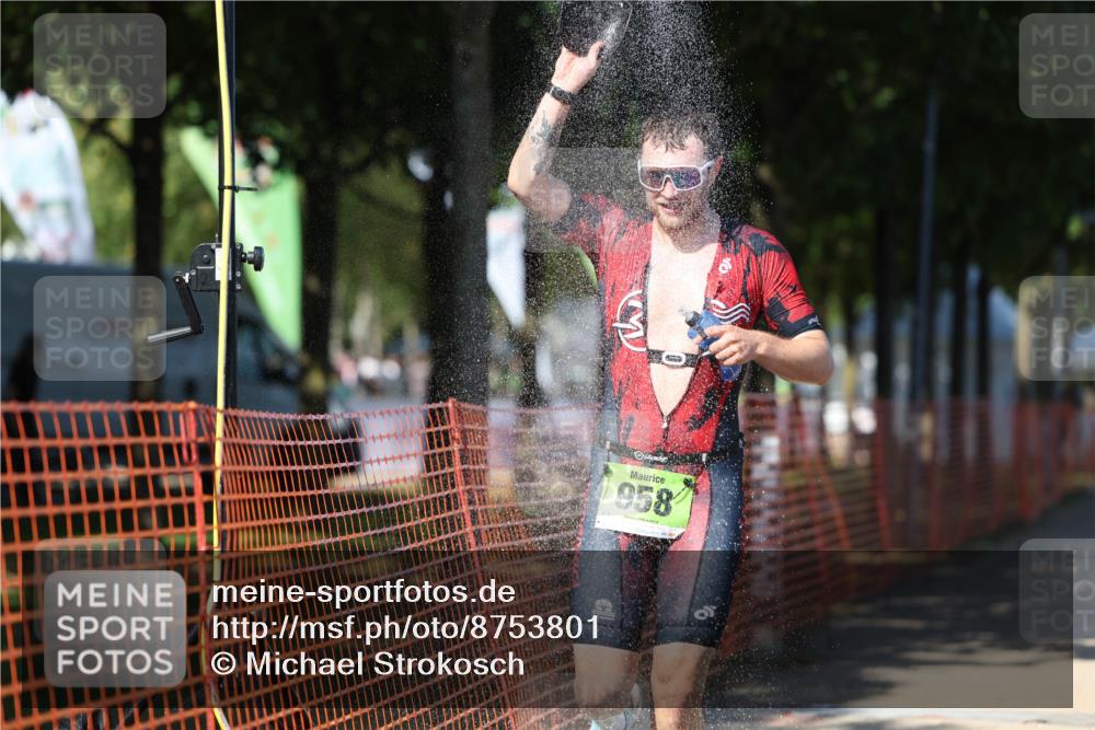 07.09.2025 - 19. Norderstedt Triathlon Michael Strokosch http://msf.ph/oto/8753801 07.09.2025 14:51:58 Laufen 394, 958 meine-sportfotos.de