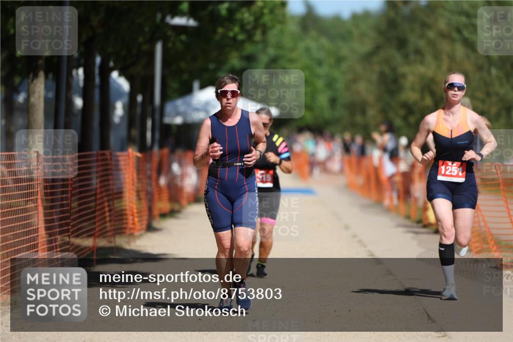 07.09.2025 - 19. Norderstedt Triathlon Michael Strokosch http://msf.ph/oto/8753803 07.09.2025 12:47:58 Laufen 210, 216, 1251, 1315 meine-sportfotos.de