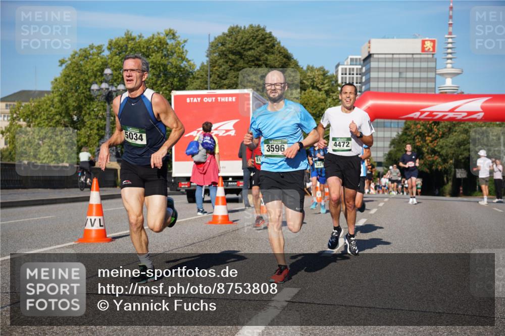 07.09.2025 - BARMER Alsterlauf Yannick Fuchs http://msf.ph/oto/8753808 07.09.2025 09:37:06 Laufen 31, 5034, 3596, 4472 meine-sportfotos.de