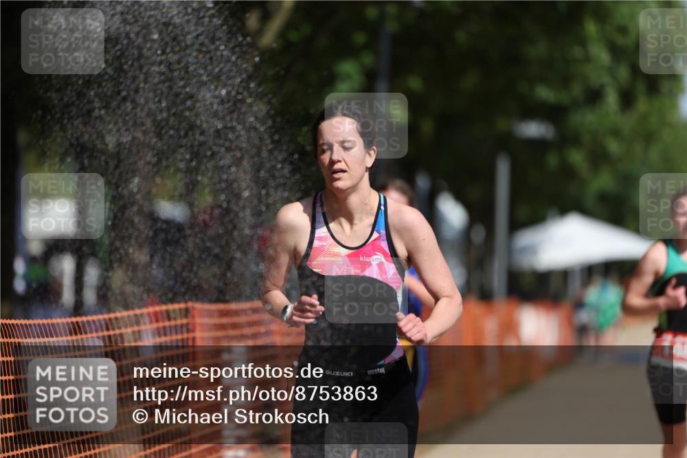 07.09.2025 - 19. Norderstedt Triathlon Michael Strokosch http://msf.ph/oto/8753863 07.09.2025 12:01:38 Laufen 148, 774, 1178, 1301, 1334 meine-sportfotos.de