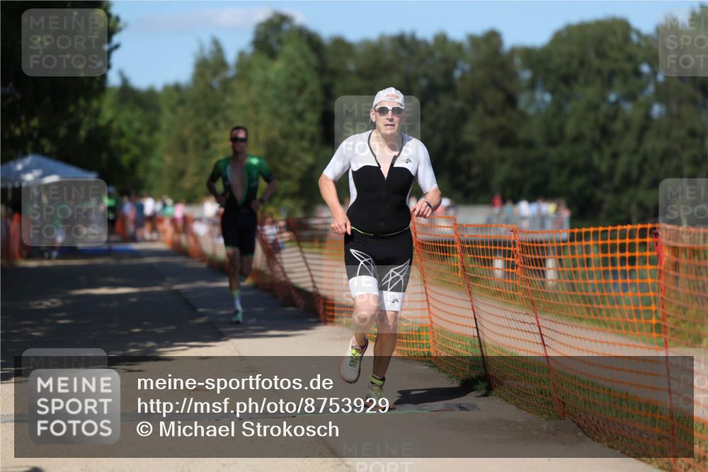07.09.2025 - 19. Norderstedt Triathlon Michael Strokosch http://msf.ph/oto/8753929 07.09.2025 14:52:08 Laufen 361, 1014 meine-sportfotos.de