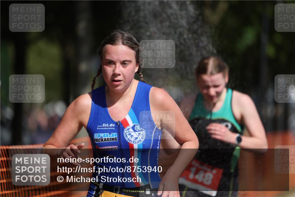 07.09.2025 - 19. Norderstedt Triathlon Michael Strokosch http://msf.ph/oto/8753940 07.09.2025 12:01:41 Laufen 148, 1178, 1334 meine-sportfotos.de