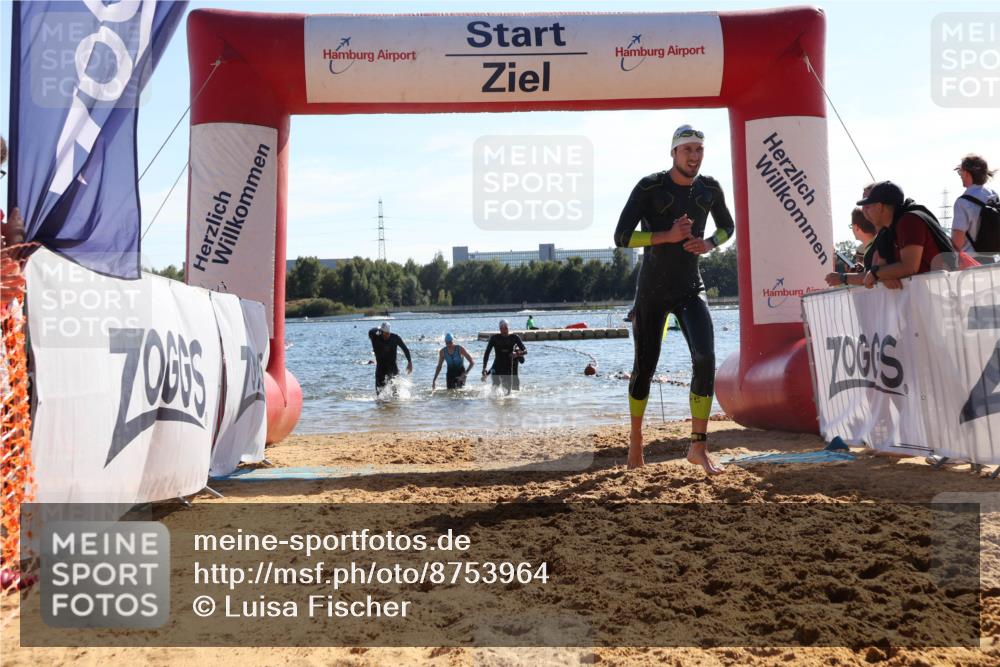 07.09.2025 - 19. Norderstedt Triathlon Luisa Fischer http://msf.ph/oto/8753964 07.09.2025 15:38:35 Schwimmen 1057, 1063, 1098, 1570, 1571, 1586, 1606 meine-sportfotos.de