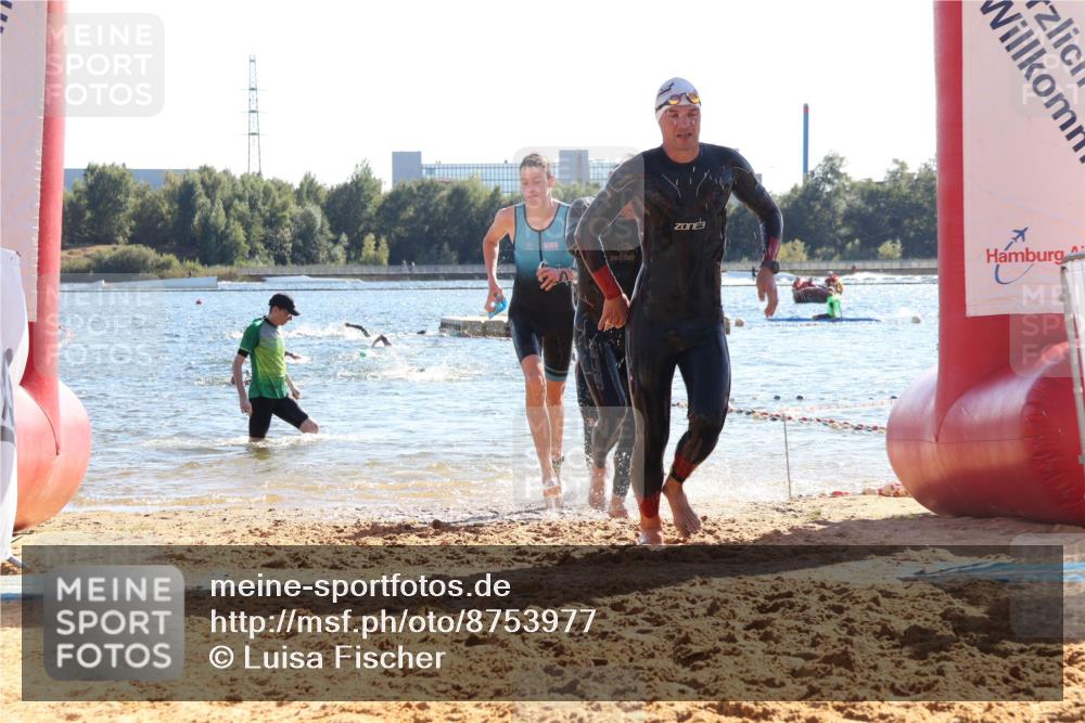 07.09.2025 - 19. Norderstedt Triathlon Luisa Fischer http://msf.ph/oto/8753977 07.09.2025 15:38:41 Schwimmen 1063, 1565, 1570, 1584, 1586, 1606, 1610 meine-sportfotos.de