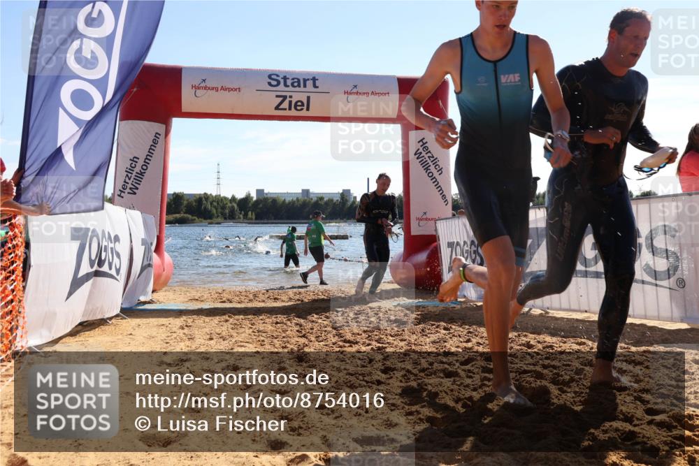 07.09.2025 - 19. Norderstedt Triathlon Luisa Fischer http://msf.ph/oto/8754016 07.09.2025 15:38:44 Schwimmen 1565, 1570, 1584, 1586, 1606, 1610 meine-sportfotos.de