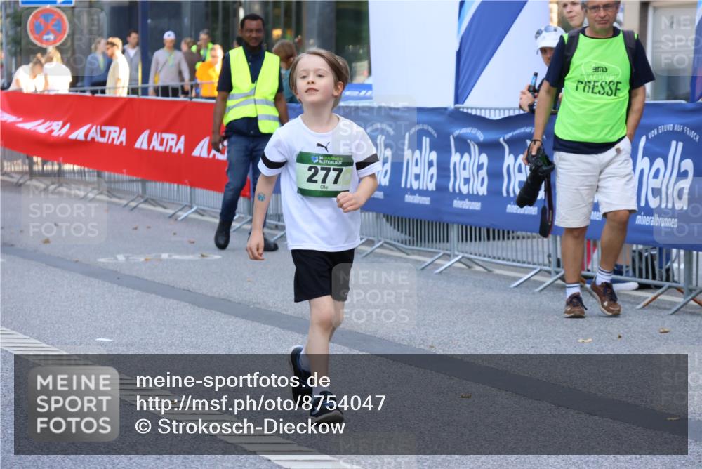 07.09.2025 - BARMER Alsterlauf Strokosch-Dieckow http://msf.ph/oto/8754047 07.09.2025 10:54:48 Ziel  meine-sportfotos.de
