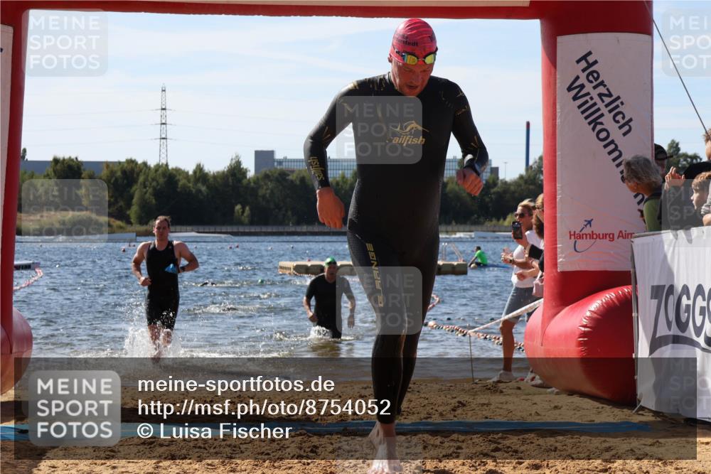 07.09.2025 - 19. Norderstedt Triathlon Luisa Fischer http://msf.ph/oto/8754052 07.09.2025 11:42:05 Schwimmen 730, 1359, 1367 meine-sportfotos.de