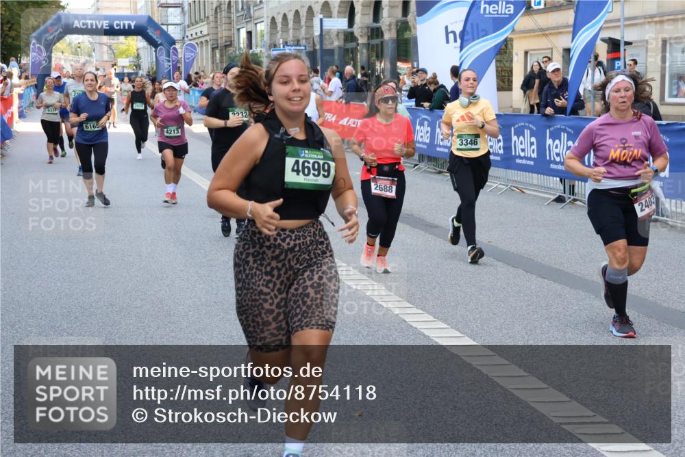 07.09.2025 - BARMER Alsterlauf Strokosch-Dieckow http://msf.ph/oto/8754118 07.09.2025 10:14:28 Ziel 2621, 2736, 2825, 3221, 3455, 3466, 3736, 3851, 3904, 4630, 4725, 4734, 4742, 4845, 4883, 4898, 5036, 5280, 5281, 6344, 6345, 8258, 8296 meine-sportfotos.de