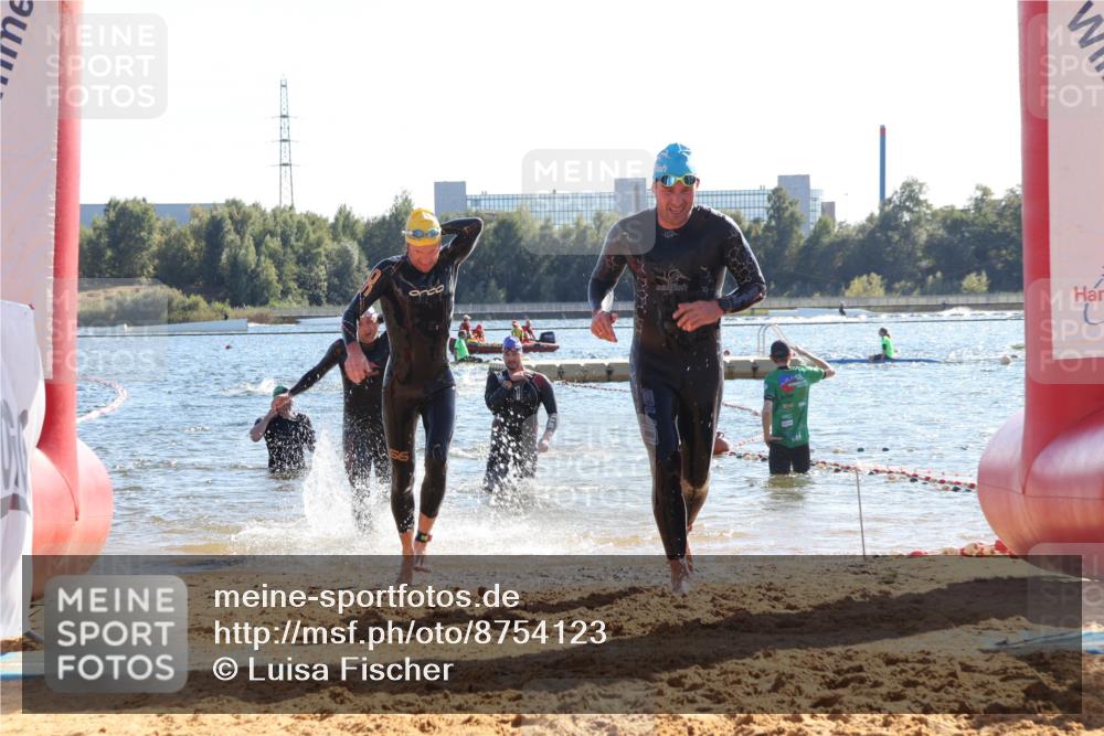 07.09.2025 - 19. Norderstedt Triathlon Luisa Fischer http://msf.ph/oto/8754123 07.09.2025 15:39:24 Schwimmen 1053, 1072, 1561, 1569, 1582, 1614 meine-sportfotos.de