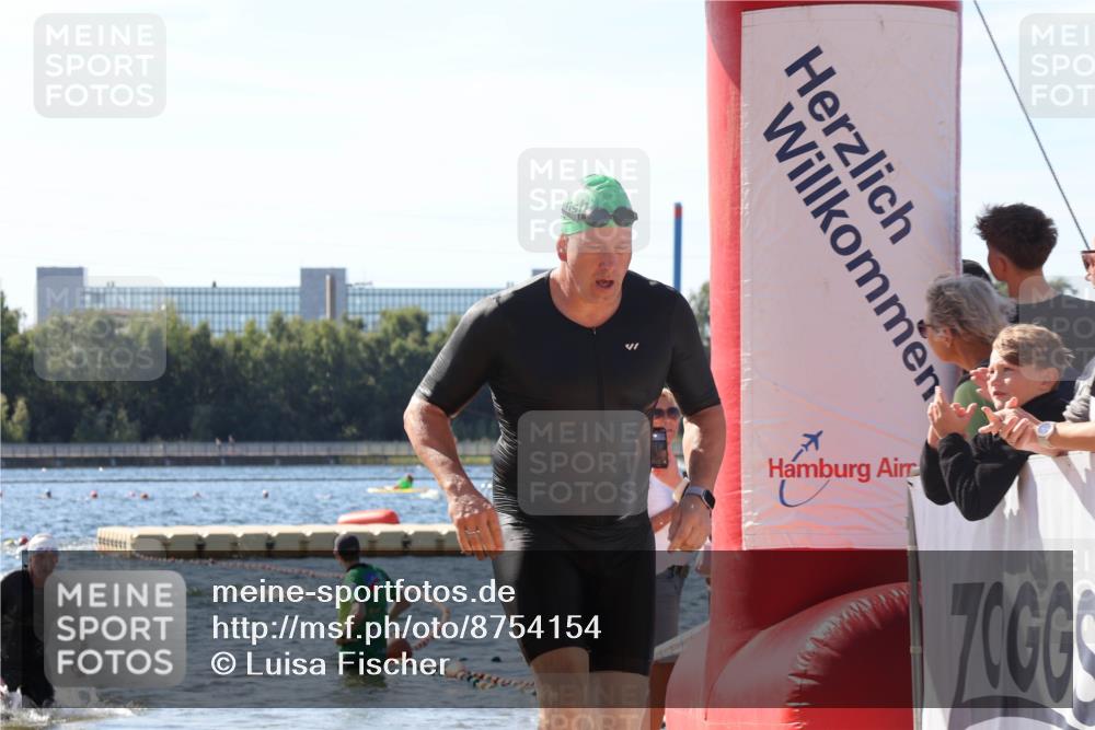 07.09.2025 - 19. Norderstedt Triathlon Luisa Fischer http://msf.ph/oto/8754154 07.09.2025 11:42:14 Schwimmen 730, 835, 838, 1359 meine-sportfotos.de