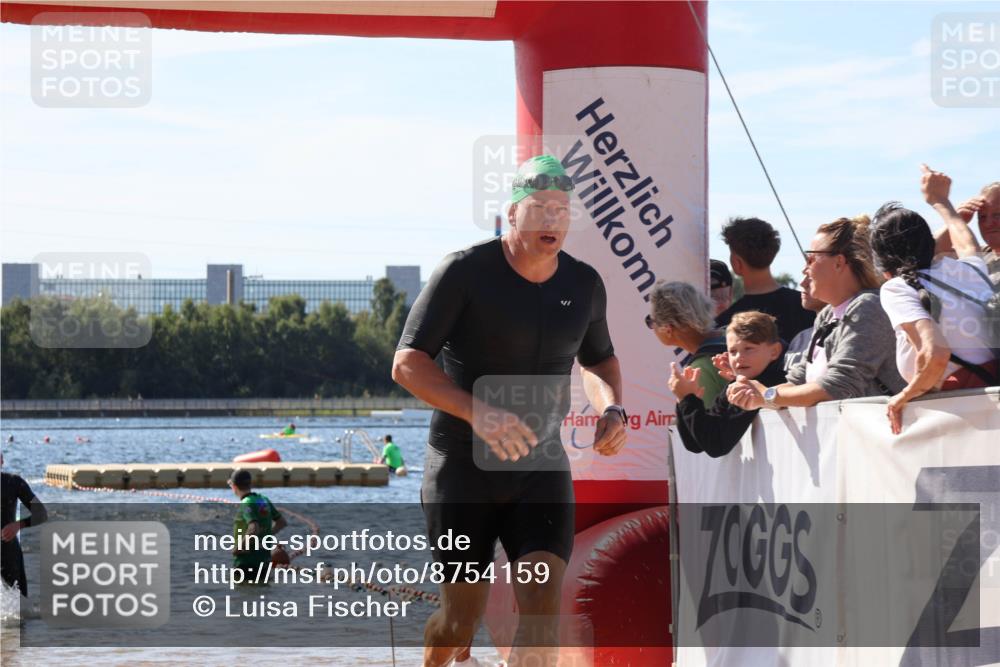 07.09.2025 - 19. Norderstedt Triathlon Luisa Fischer http://msf.ph/oto/8754159 07.09.2025 11:42:14 Schwimmen 730, 835, 838, 1359 meine-sportfotos.de