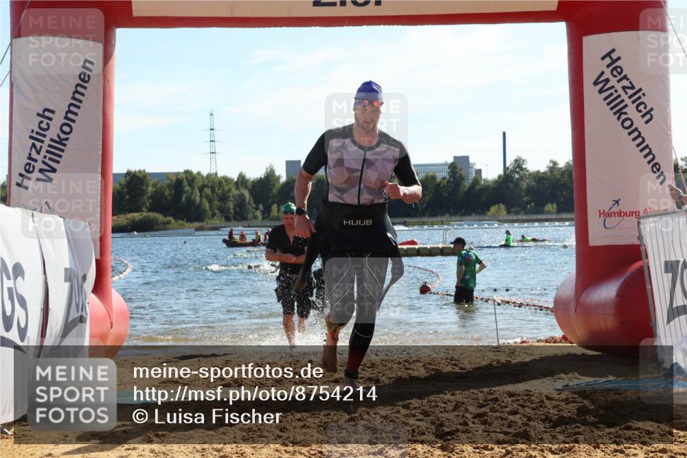 07.09.2025 - 19. Norderstedt Triathlon Luisa Fischer http://msf.ph/oto/8754214 07.09.2025 15:39:33 Schwimmen 1561, 1569, 1582, 1591, 1618 meine-sportfotos.de
