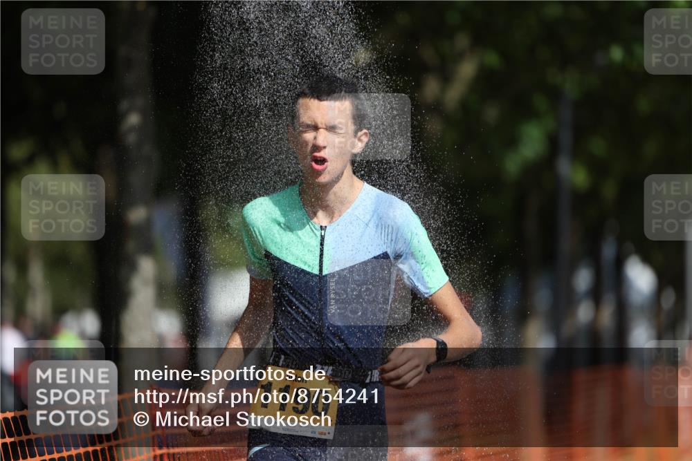 07.09.2025 - 19. Norderstedt Triathlon Michael Strokosch http://msf.ph/oto/8754241 07.09.2025 12:02:16 Laufen 1190, 1217, 1218 meine-sportfotos.de