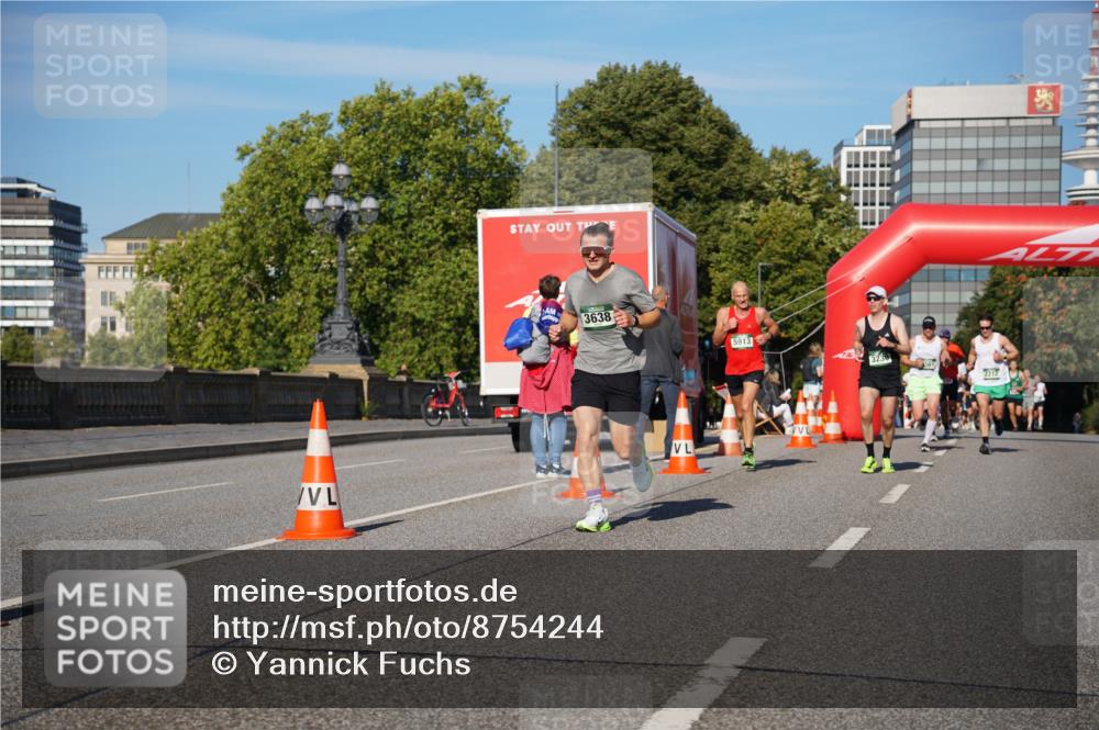 07.09.2025 - BARMER Alsterlauf Yannick Fuchs http://msf.ph/oto/8754244 07.09.2025 09:37:19 Laufen 3638, 5913, 2212 meine-sportfotos.de