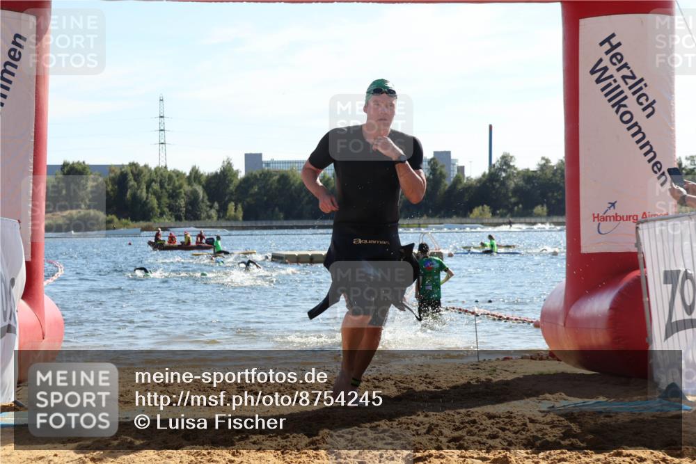 07.09.2025 - 19. Norderstedt Triathlon Luisa Fischer http://msf.ph/oto/8754245 07.09.2025 15:39:35 Schwimmen 1094, 1561, 1569, 1582, 1591, 1618 meine-sportfotos.de
