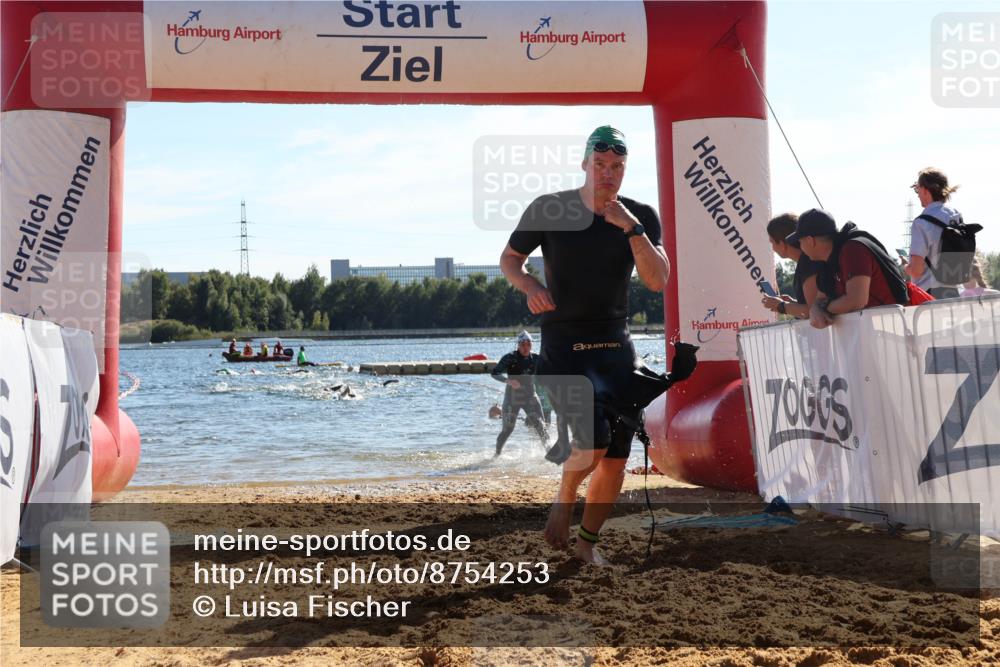 07.09.2025 - 19. Norderstedt Triathlon Luisa Fischer http://msf.ph/oto/8754253 07.09.2025 15:39:36 Schwimmen 1094, 1561, 1569, 1582, 1591, 1618 meine-sportfotos.de