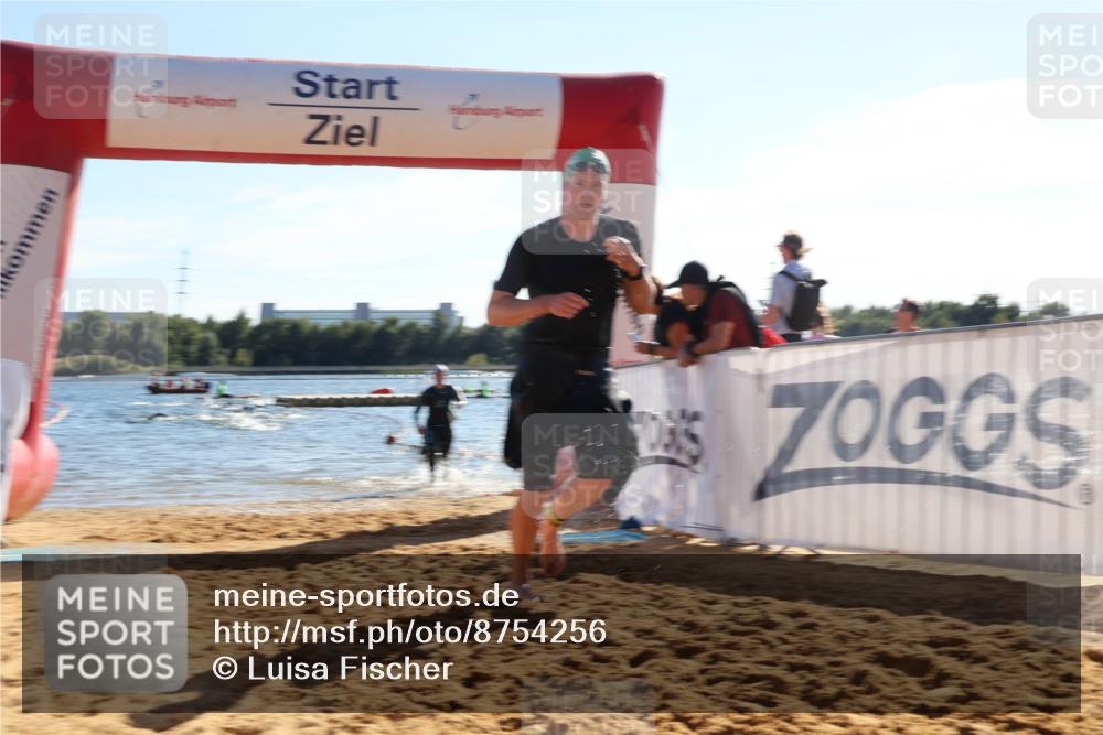 07.09.2025 - 19. Norderstedt Triathlon Luisa Fischer http://msf.ph/oto/8754256 07.09.2025 15:39:36 Schwimmen 1094, 1561, 1569, 1582, 1591, 1618 meine-sportfotos.de