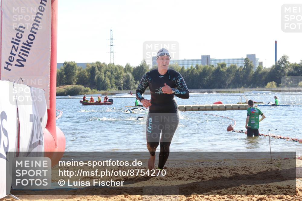 07.09.2025 - 19. Norderstedt Triathlon Luisa Fischer http://msf.ph/oto/8754270 07.09.2025 15:39:40 Schwimmen 1094, 1569, 1591, 1618 meine-sportfotos.de