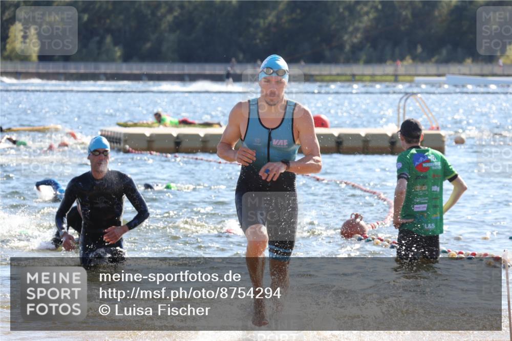 07.09.2025 - 19. Norderstedt Triathlon Luisa Fischer http://msf.ph/oto/8754294 07.09.2025 15:39:54 Schwimmen 1620 meine-sportfotos.de