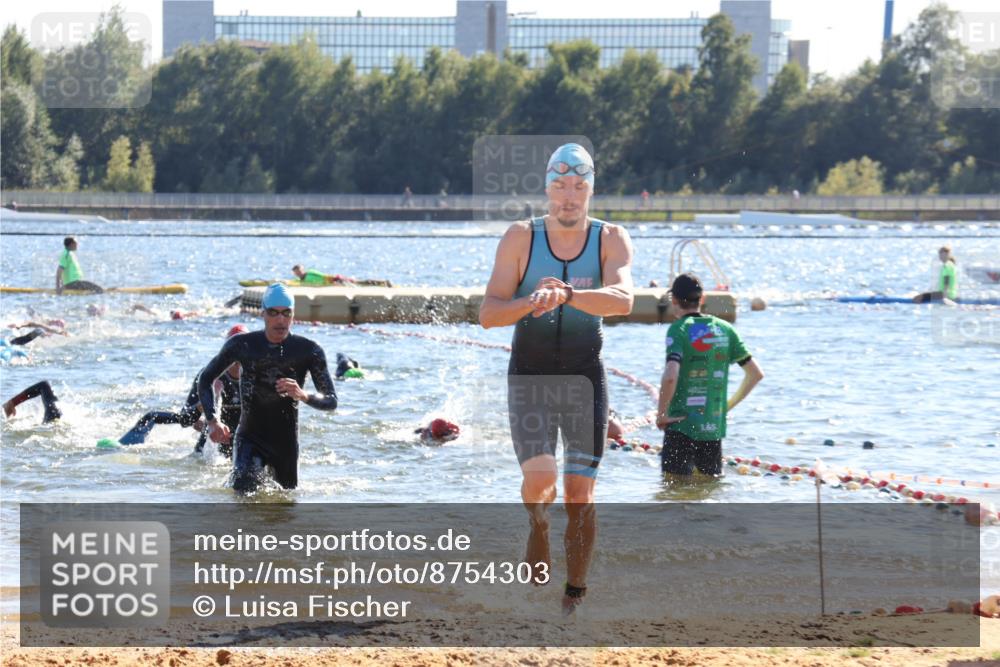 07.09.2025 - 19. Norderstedt Triathlon Luisa Fischer http://msf.ph/oto/8754303 07.09.2025 15:39:54 Schwimmen 1620 meine-sportfotos.de