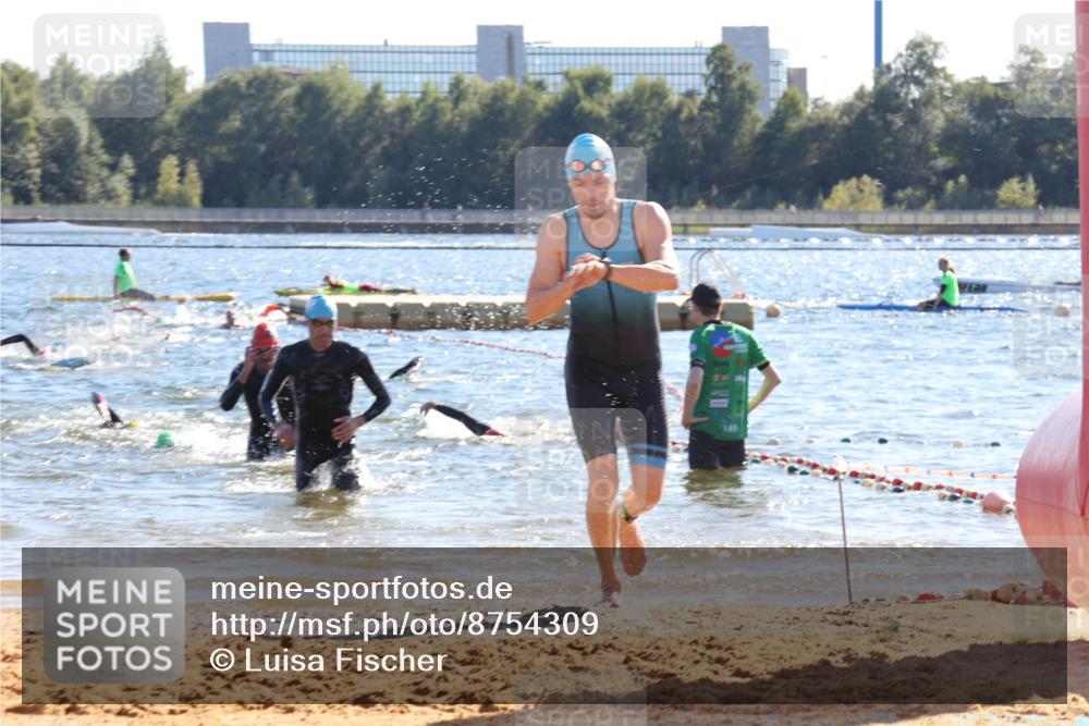 07.09.2025 - 19. Norderstedt Triathlon Luisa Fischer http://msf.ph/oto/8754309 07.09.2025 15:39:55 Schwimmen 1620 meine-sportfotos.de