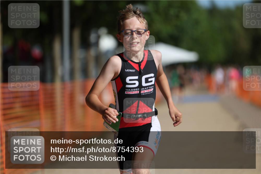 07.09.2025 - 19. Norderstedt Triathlon Michael Strokosch http://msf.ph/oto/8754393 07.09.2025 10:59:22 Laufen 64, 73, 83, 132, 1123 meine-sportfotos.de