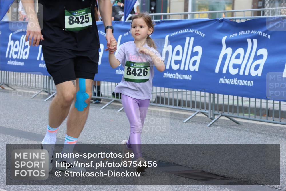 07.09.2025 - BARMER Alsterlauf Strokosch-Dieckow http://msf.ph/oto/8754456 07.09.2025 10:54:27 Ziel  meine-sportfotos.de