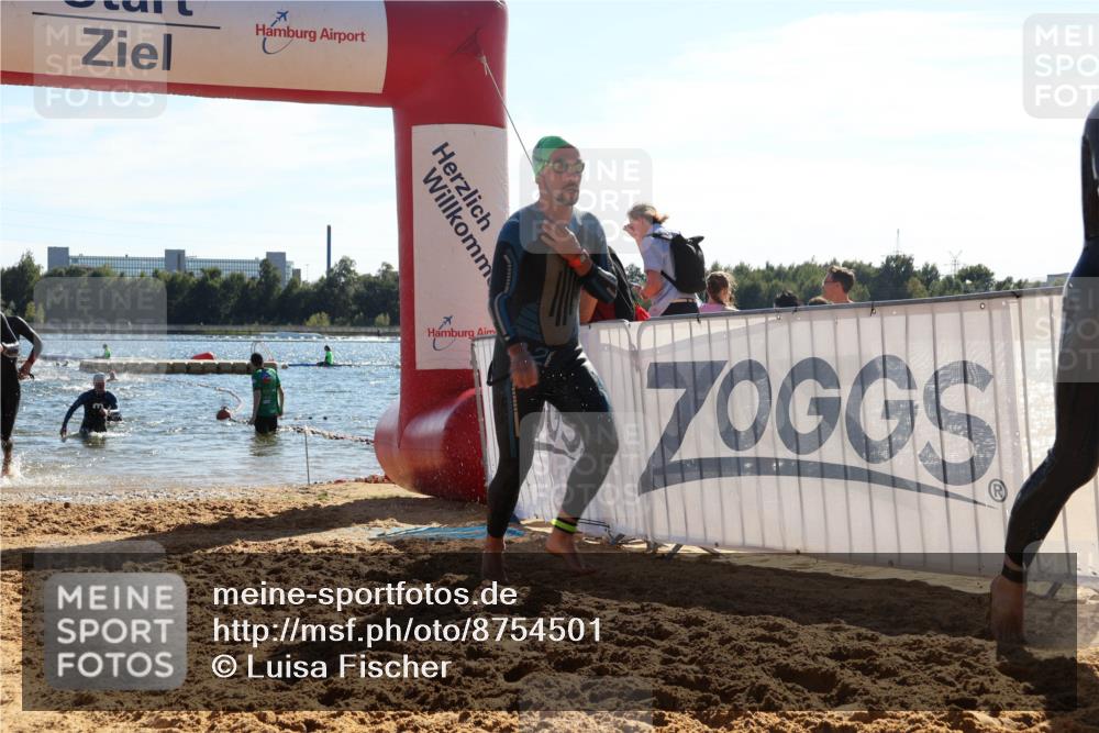 07.09.2025 - 19. Norderstedt Triathlon Luisa Fischer http://msf.ph/oto/8754501 07.09.2025 15:40:08 Schwimmen 1551, 1553, 1573, 1577, 1587, 1620, 1625 meine-sportfotos.de
