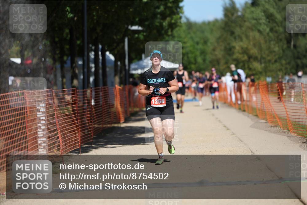 07.09.2025 - 19. Norderstedt Triathlon Michael Strokosch http://msf.ph/oto/8754502 07.09.2025 13:10:46 Laufen 208, 247, 248, 1268 meine-sportfotos.de