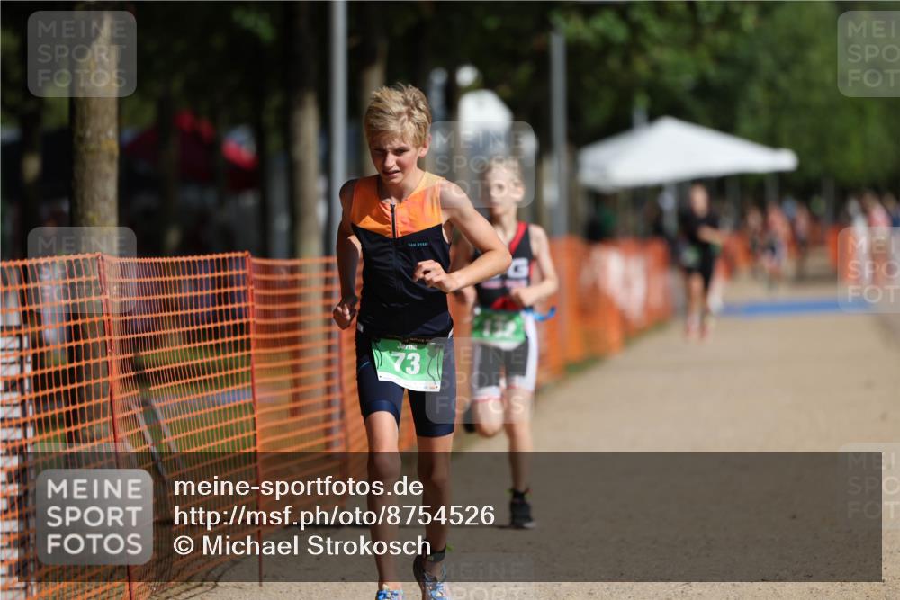 07.09.2025 - 19. Norderstedt Triathlon Michael Strokosch http://msf.ph/oto/8754526 07.09.2025 10:59:26 Laufen 73, 83, 132 meine-sportfotos.de