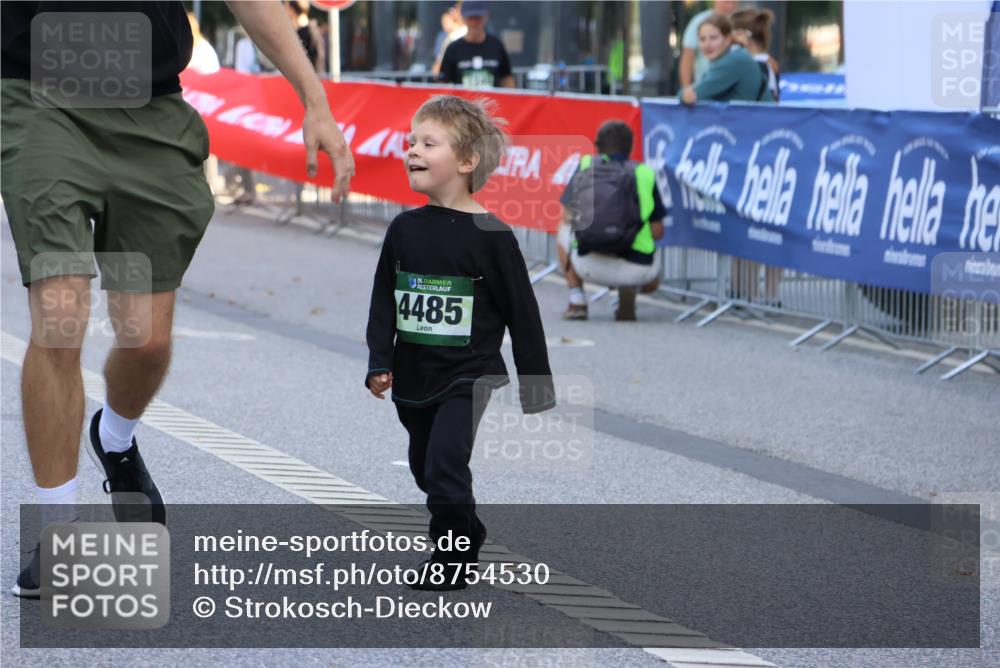 07.09.2025 - BARMER Alsterlauf Strokosch-Dieckow http://msf.ph/oto/8754530 07.09.2025 10:54:15 Ziel  meine-sportfotos.de