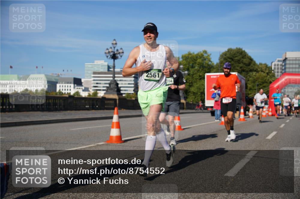 07.09.2025 - BARMER Alsterlauf Yannick Fuchs http://msf.ph/oto/8754552 07.09.2025 09:37:26 Laufen 2561, 204 meine-sportfotos.de