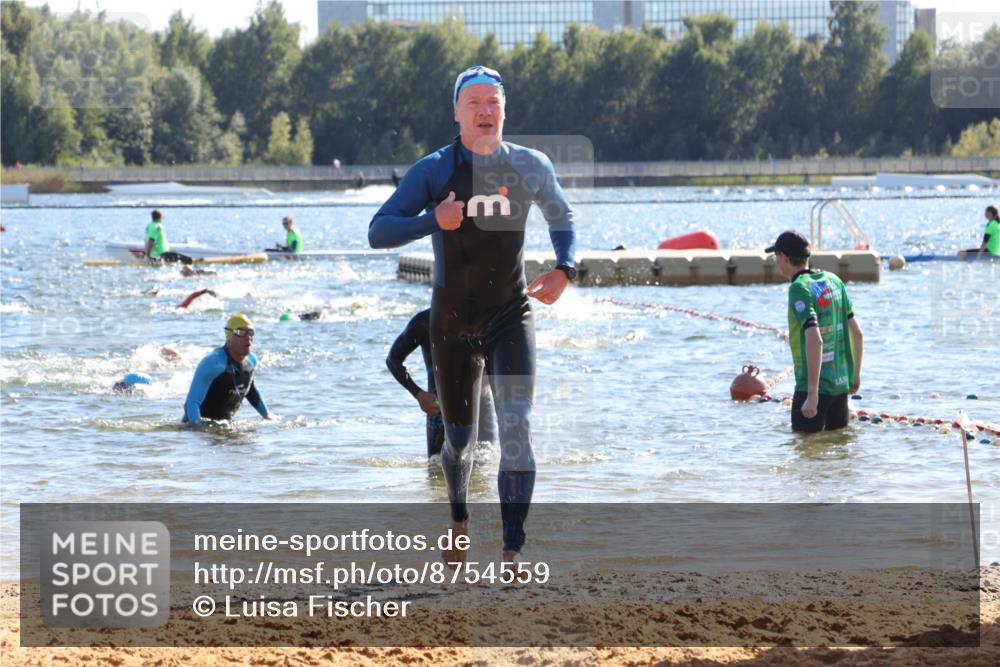07.09.2025 - 19. Norderstedt Triathlon Luisa Fischer http://msf.ph/oto/8754559 07.09.2025 15:40:14 Schwimmen 1551, 1553, 1573, 1577, 1587, 1625, 1630 meine-sportfotos.de
