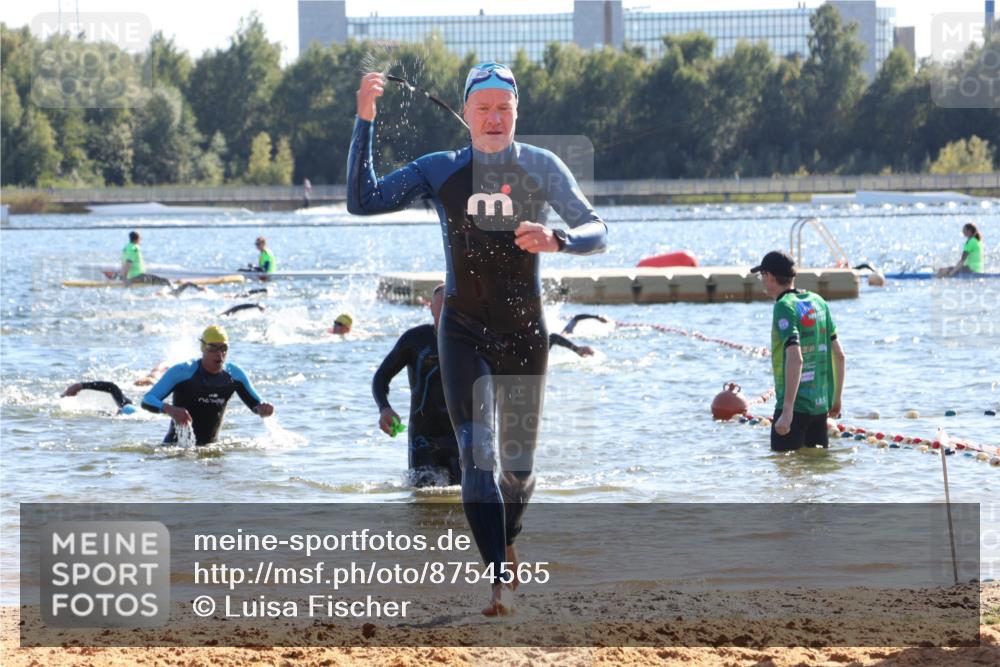 07.09.2025 - 19. Norderstedt Triathlon Luisa Fischer http://msf.ph/oto/8754565 07.09.2025 15:40:14 Schwimmen 1551, 1553, 1573, 1577, 1587, 1625, 1630 meine-sportfotos.de