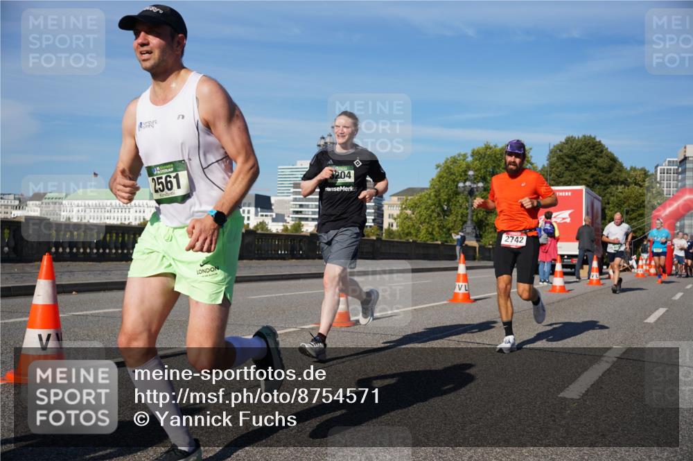 07.09.2025 - BARMER Alsterlauf Yannick Fuchs http://msf.ph/oto/8754571 07.09.2025 09:37:26 Laufen 2561, 204, 2742 meine-sportfotos.de